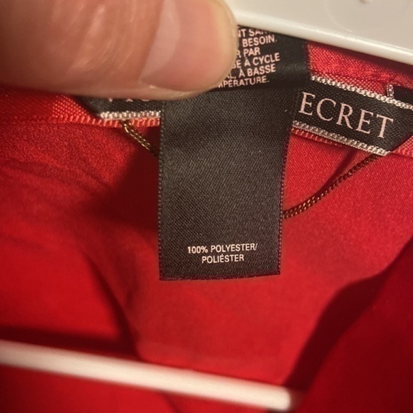 Victoria’s Secret Robe - Picture 6 of 6